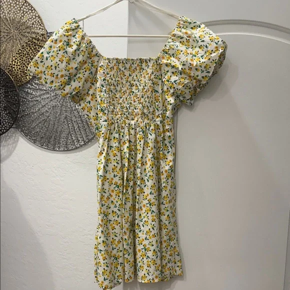 Old Navy White and Yellow Floral Mini Dress - Picture 4 of 4